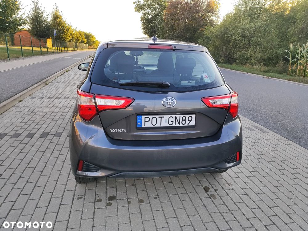 Toyota Yaris 1.5 Life - 9