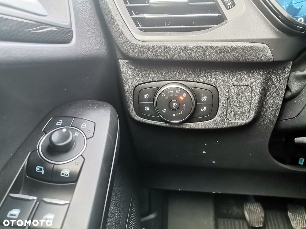 Ford Focus 1.0 EcoBoost ST-Line X - 21