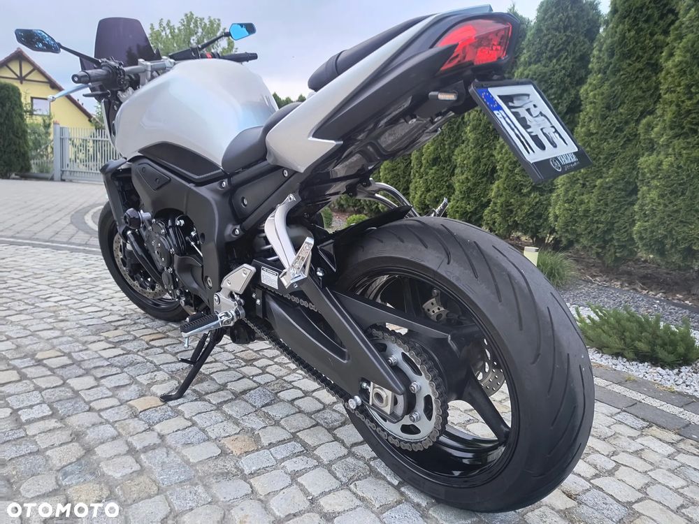 Yamaha FZ - 3