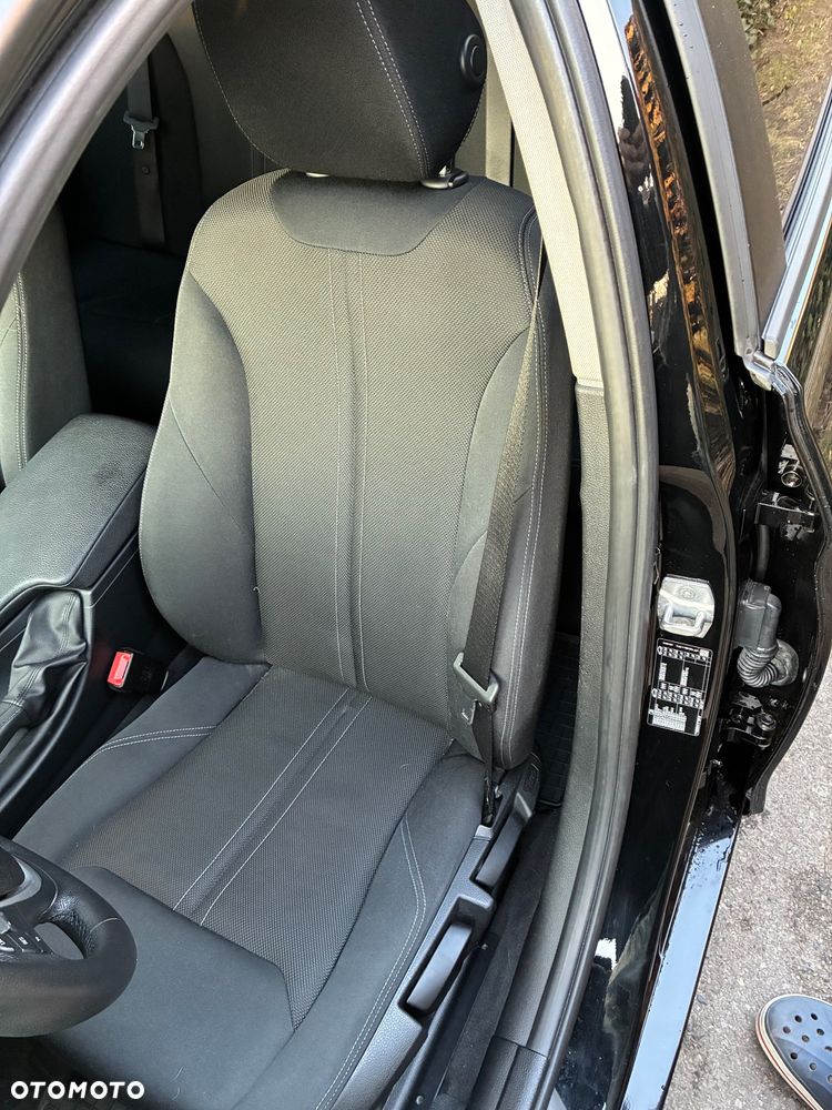 BMW Seria 3 320i Advantage - 24