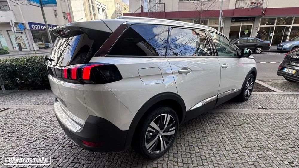 Peugeot 5008 1.5 BlueHDi Allure - 5