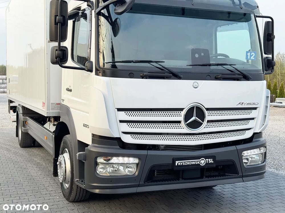 Mercedes-Benz ATEGO / DMC 11990 / CHŁODNIA THERMO KING T800R / IDEALNY STAN / Z NIEMIEC - 9