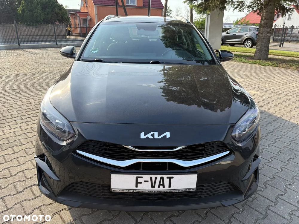 Kia Ceed - 3
