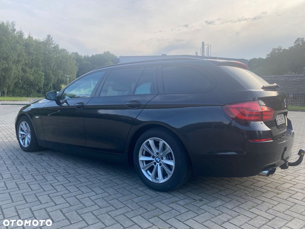 BMW Seria 5 520d - 13