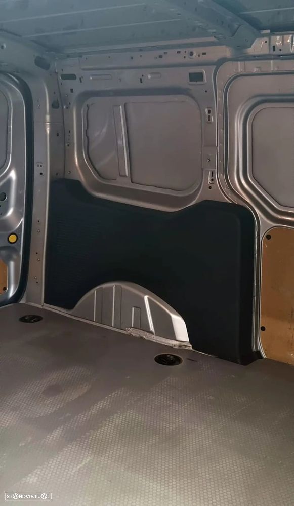 Ford Transit Connect L2 3 Lugares - 8