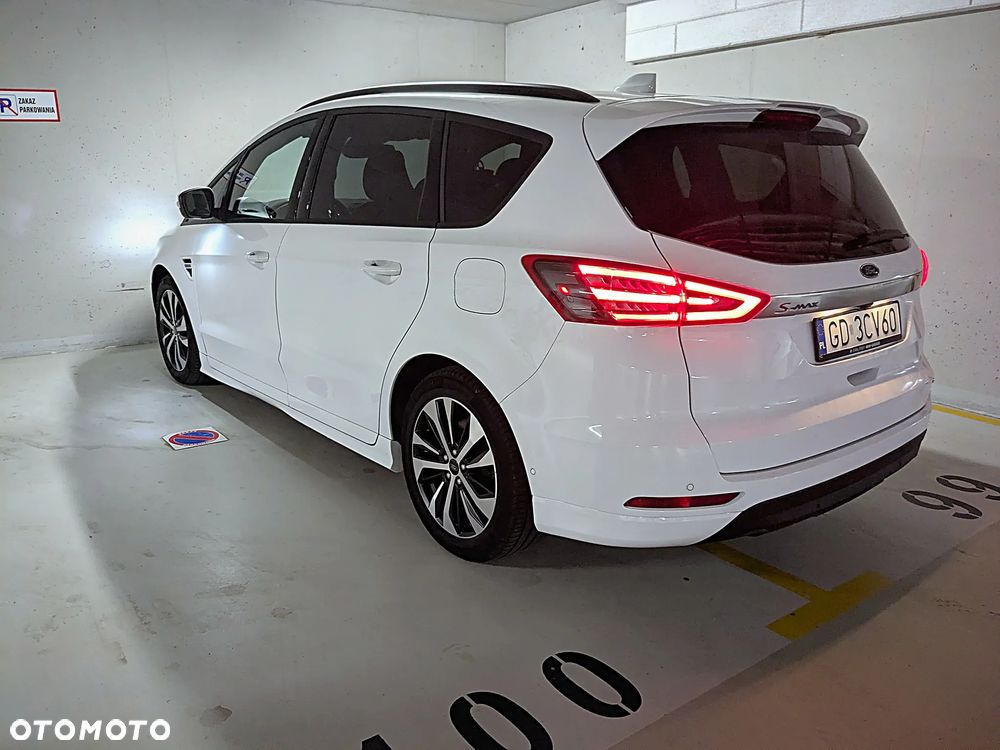 Ford S-Max 2.5 Duratec FHEV (7-Sitzer) ST-LINE - 5