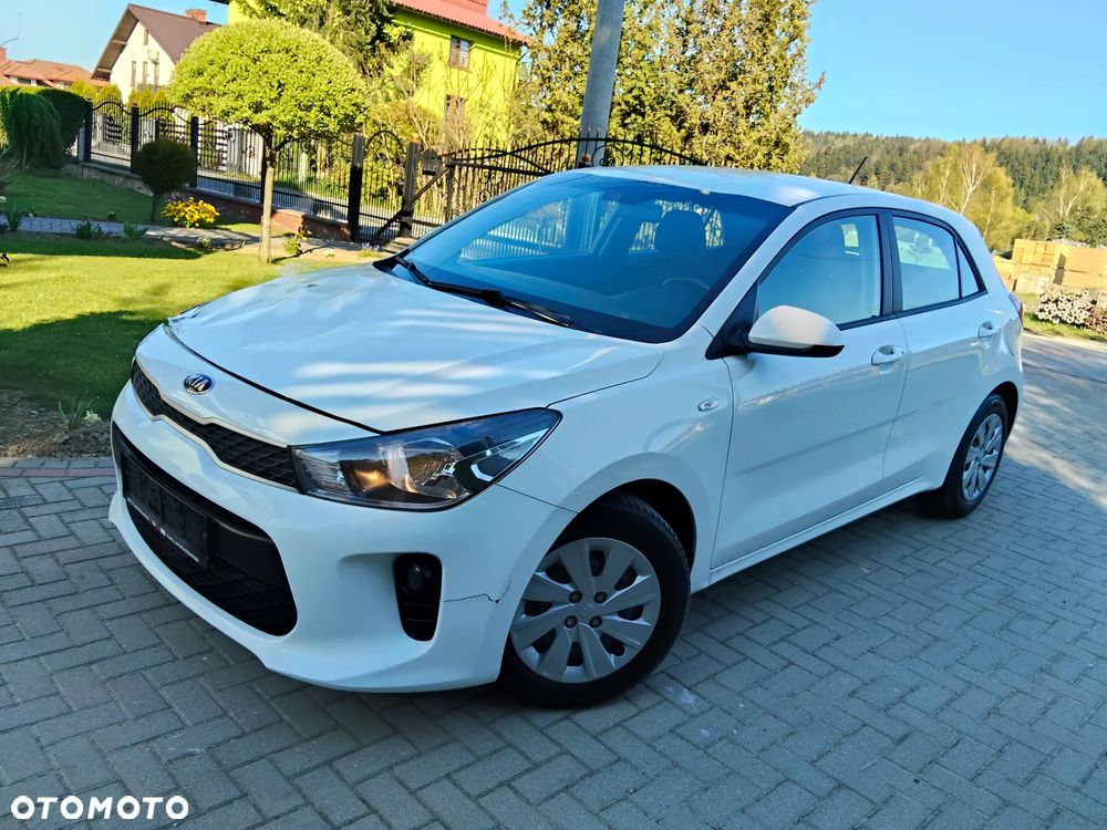 Kia Rio 1.2 Attract - 1