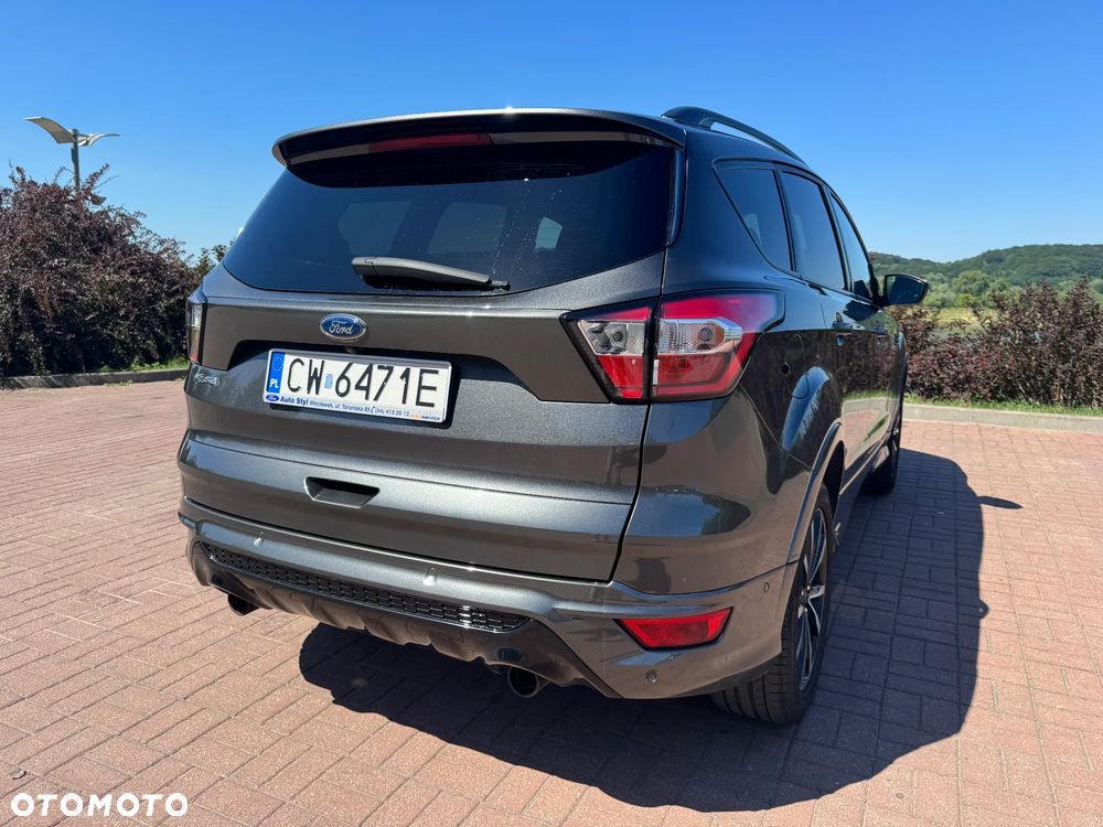 Ford Kuga 1.5 EcoBoost FWD ST-Line - 9
