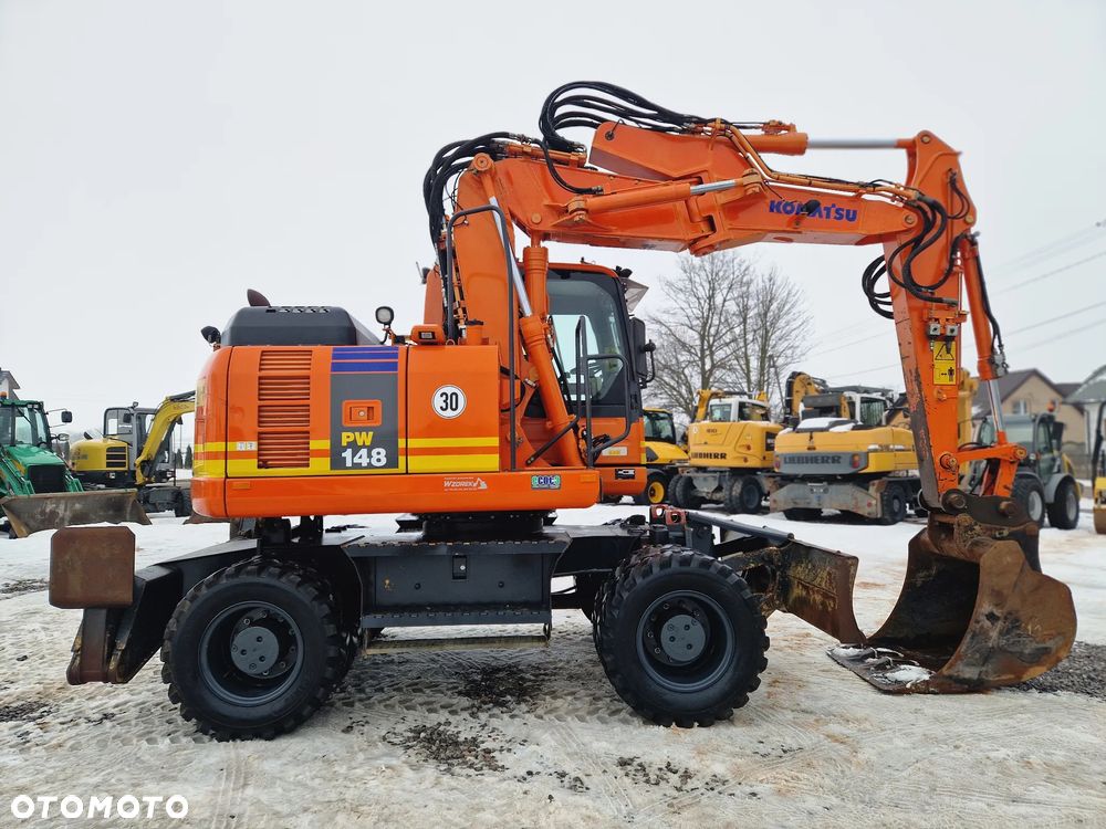 Komatsu PW148 - 3