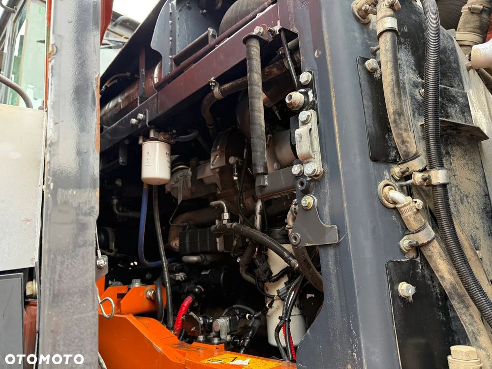 Hitachi ZW310-6 - 20