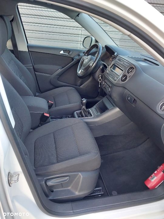 Volkswagen Tiguan - 13