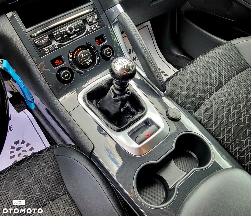 Peugeot 3008 - 13