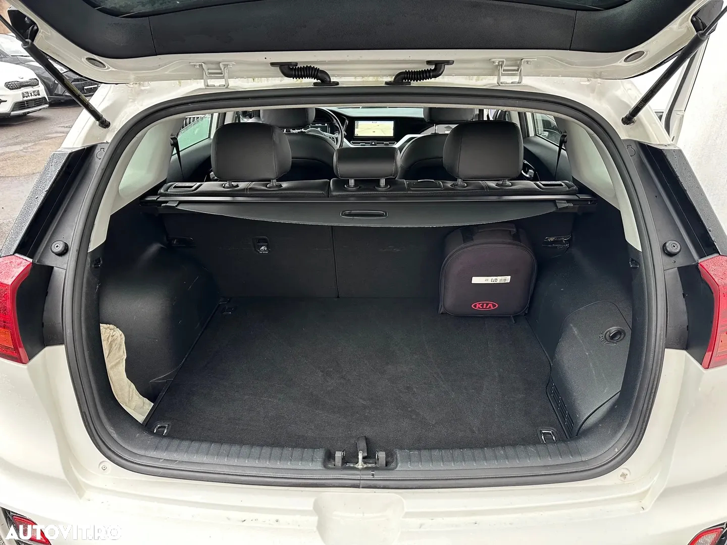 Kia XCeed 1.6 GDI DCT6 OPF Plug-in-Hybrid PLATINUM - 10