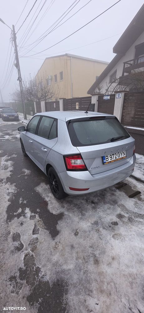 Skoda Fabia 1.0 TSI DSG Style - 2