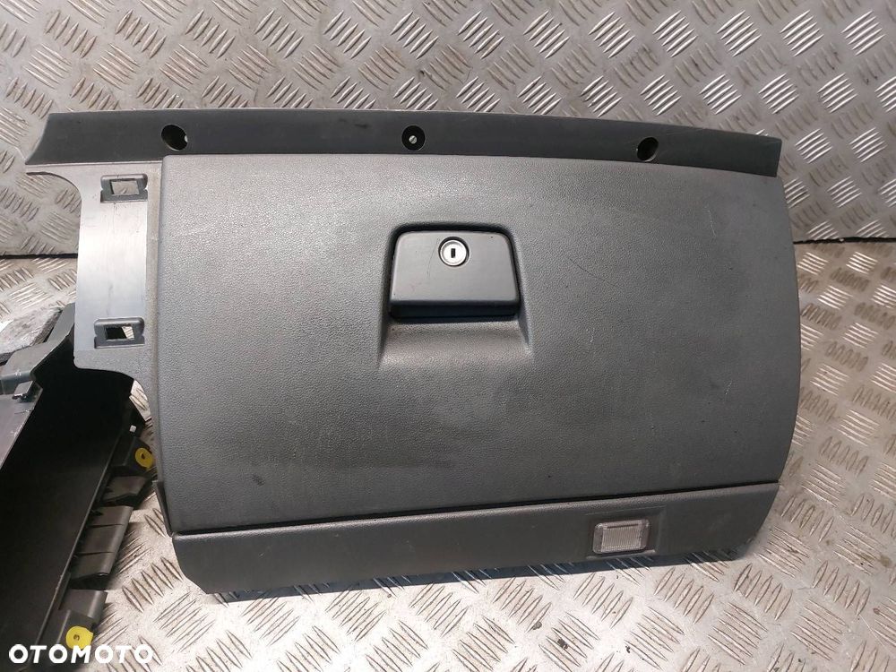 SCHOWEK PASAŻERA VOLVO S40 II 8626141 09491937 30672205 30672451 - 2