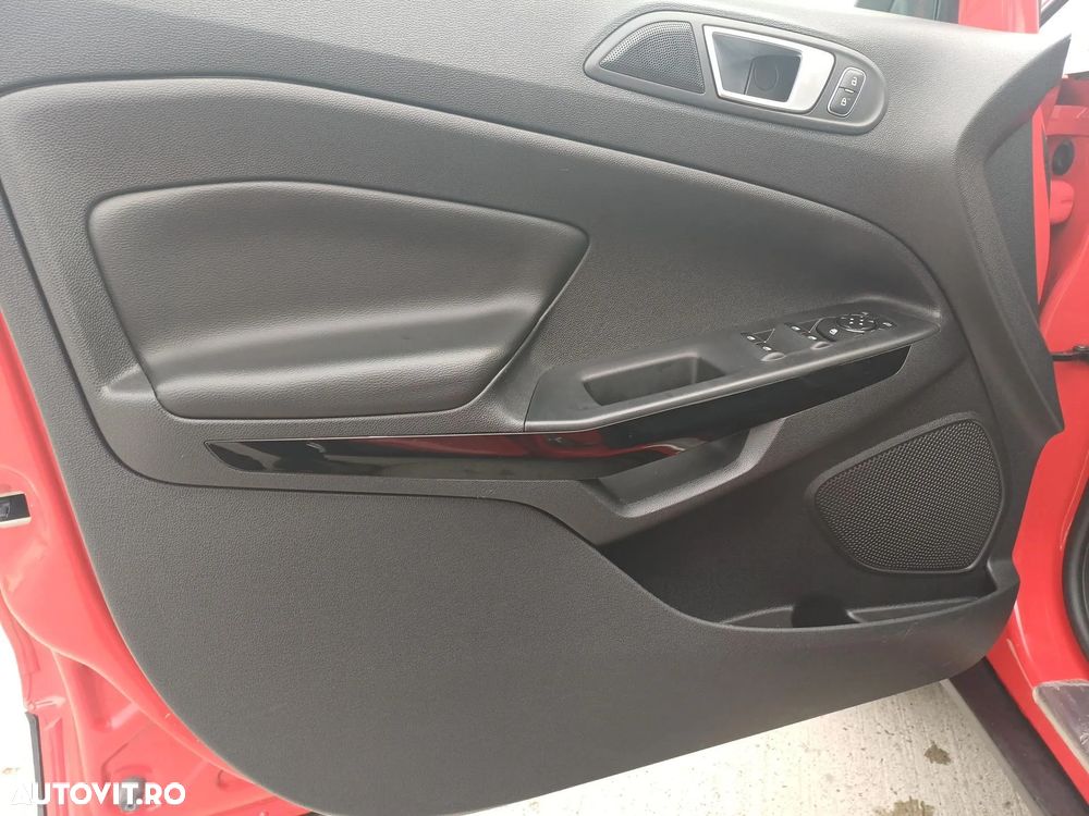 Ford EcoSport 1.0 EcoBoost Titanium - 9