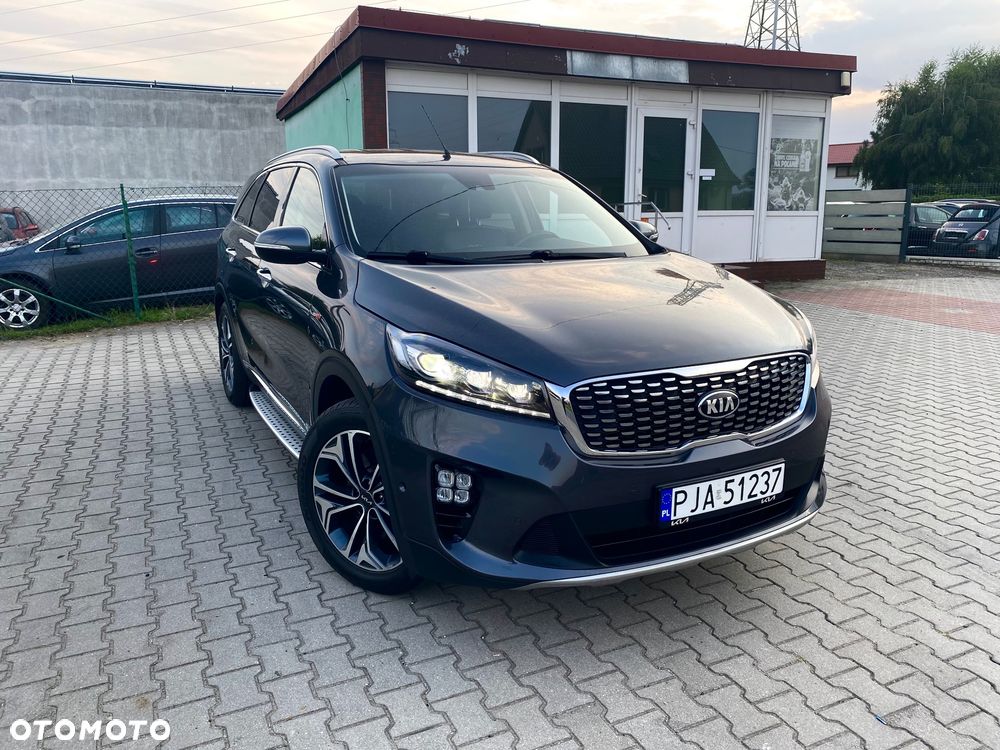 Kia Sorento - 2