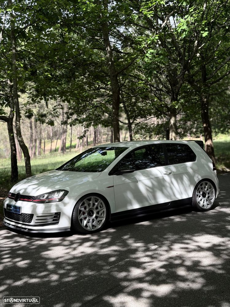VW Golf GTI Performance BlueMotion DSG - 2