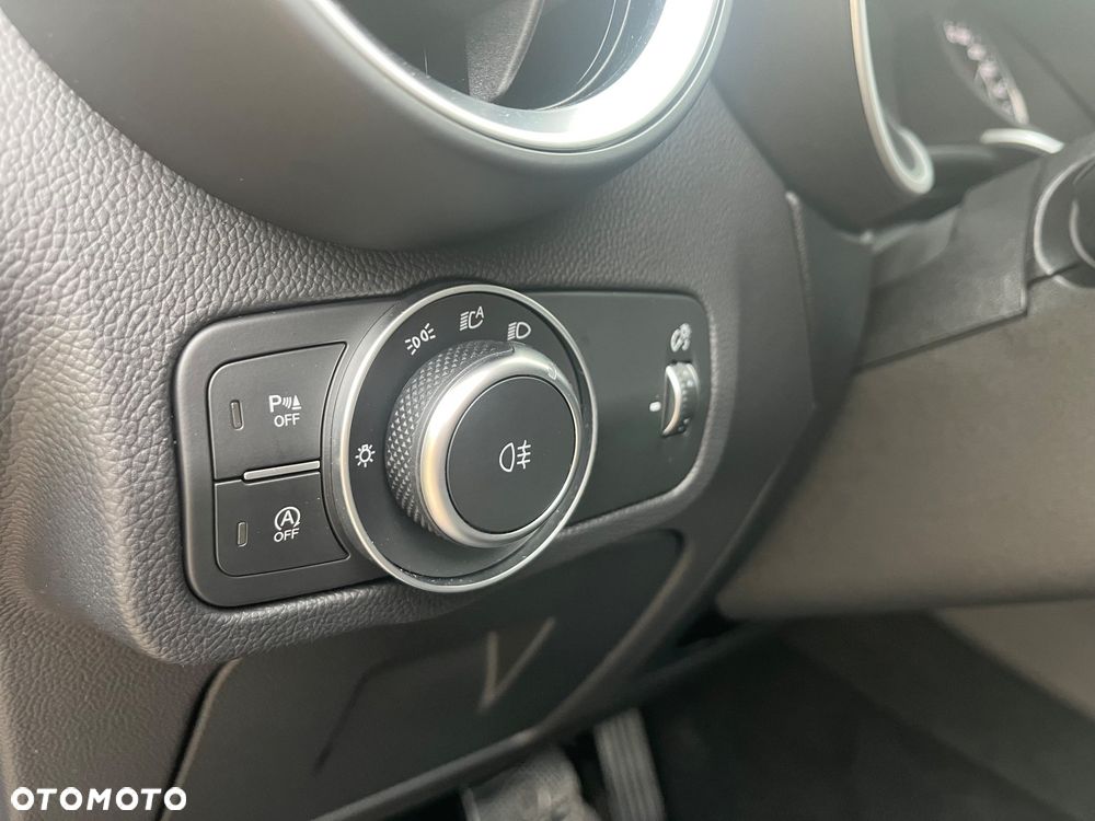 Alfa Romeo Stelvio 2.0 Turbo Sprint Q4 - 15