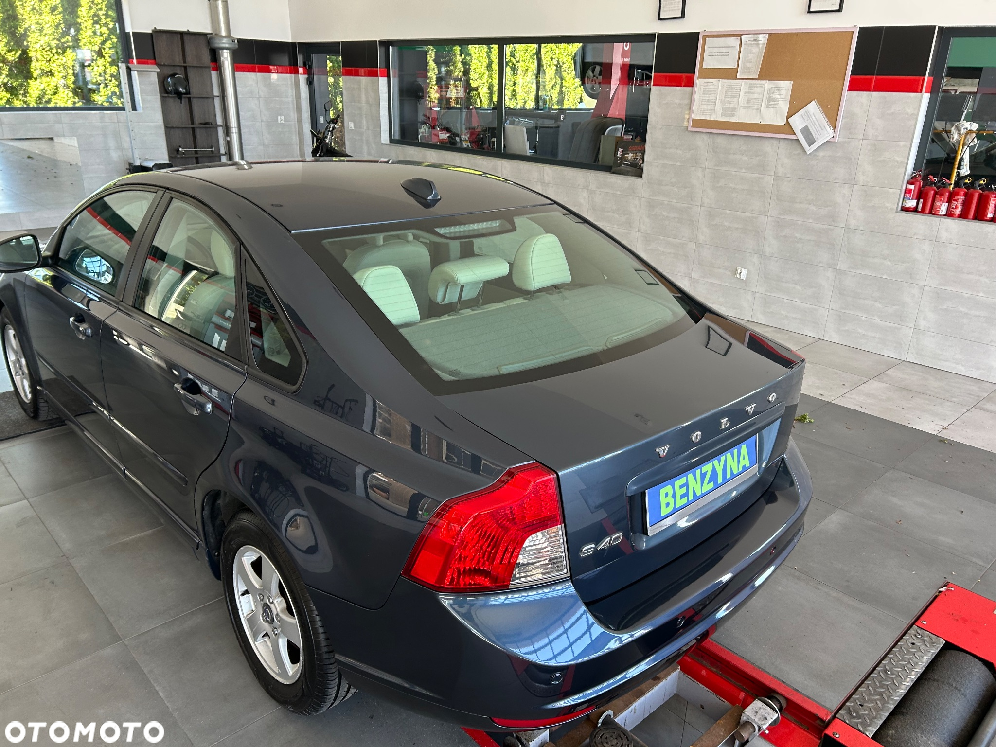 Volvo S40 1.6 Momentum - 6