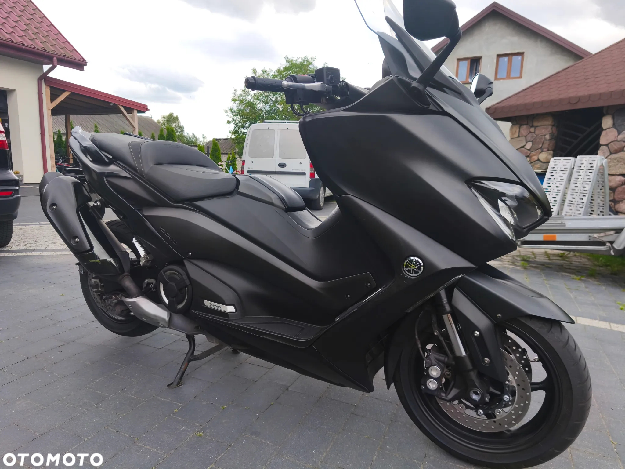 Yamaha Tmax - 21