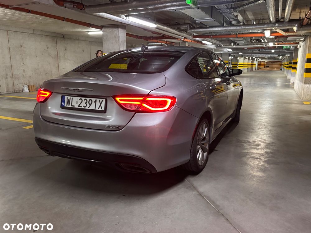 Chrysler 200 - 3