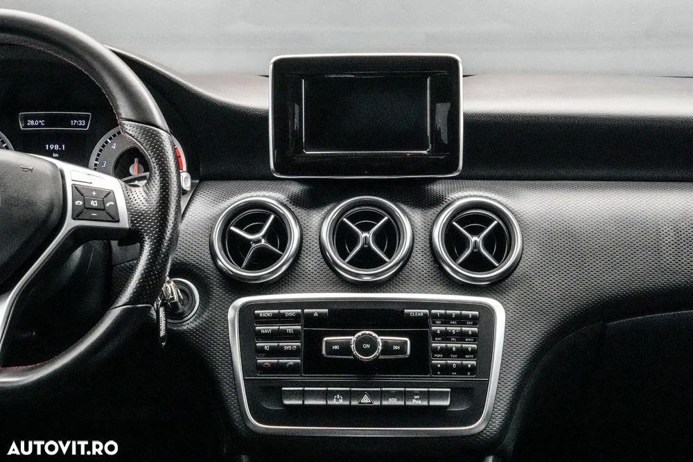 Mercedes-Benz A - 18