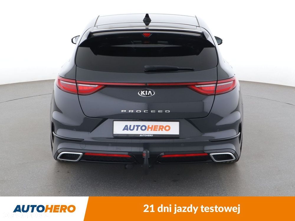 Kia ProCeed - 5