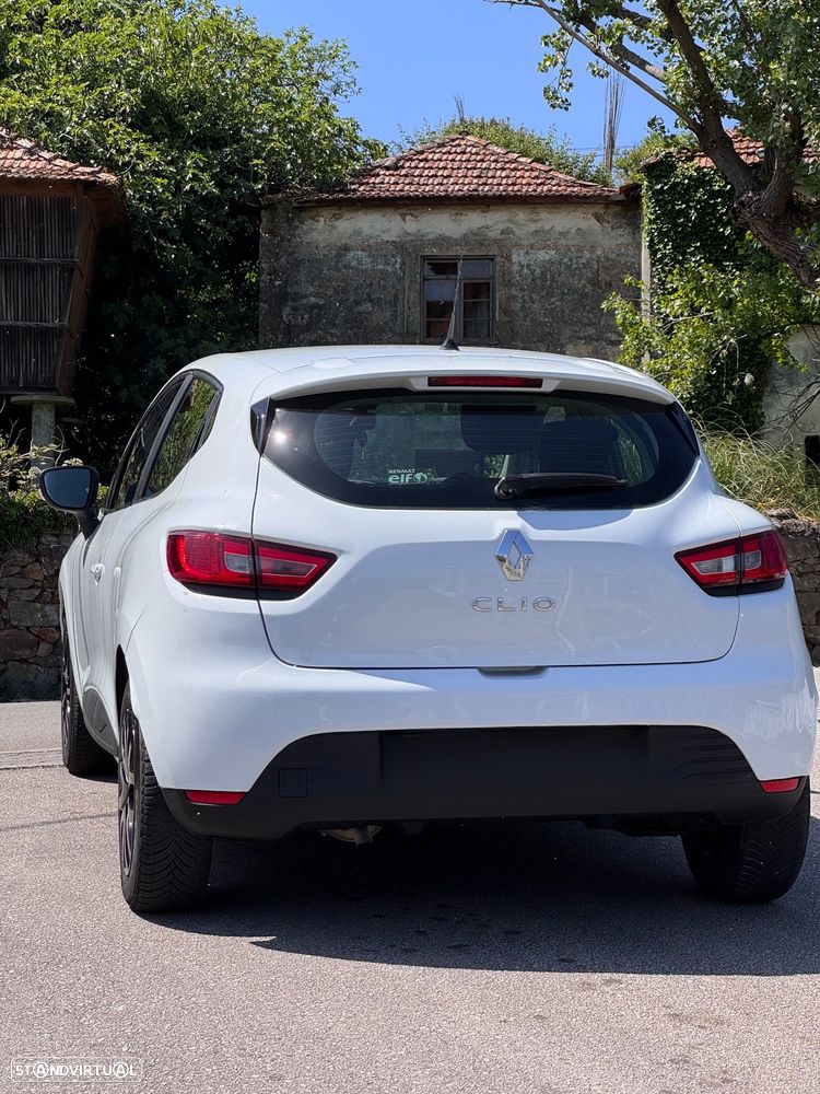 Renault Clio 1.2 SE Storia Confort - 9