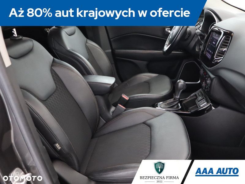 Jeep Compass - 11