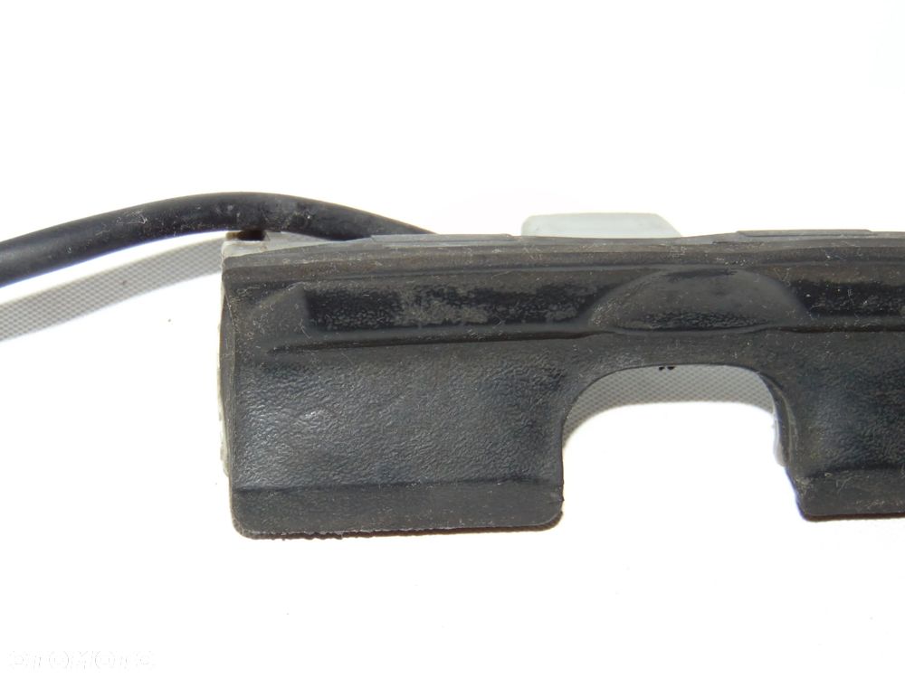 Mikrostyk klamka przycisk przełącznik klapy bagażnika Ford Mondeo MK3 III HB liftback 00-04r - 7
