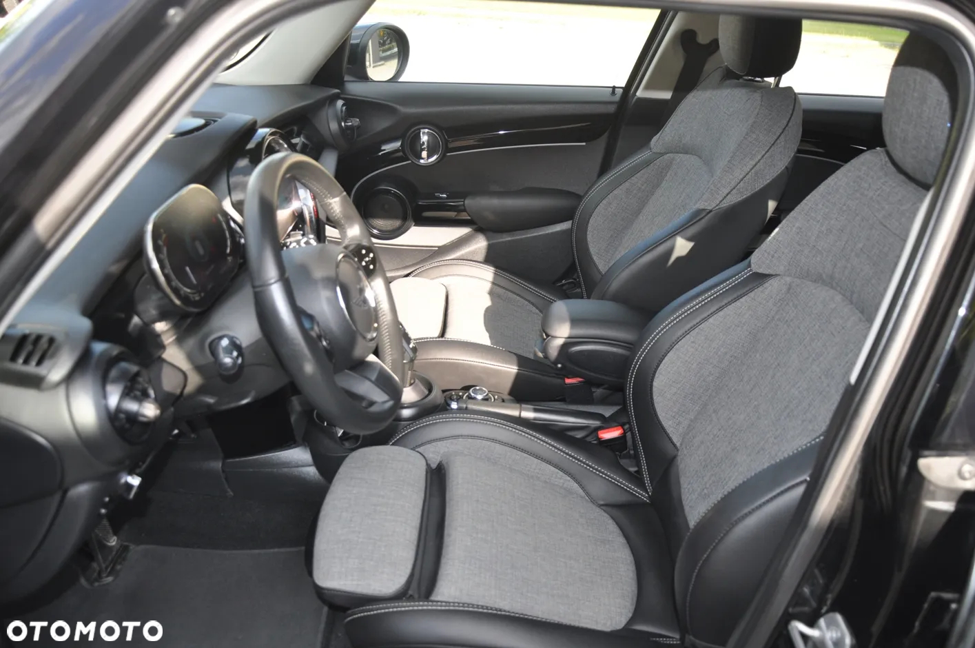 MINI Cooper - 25