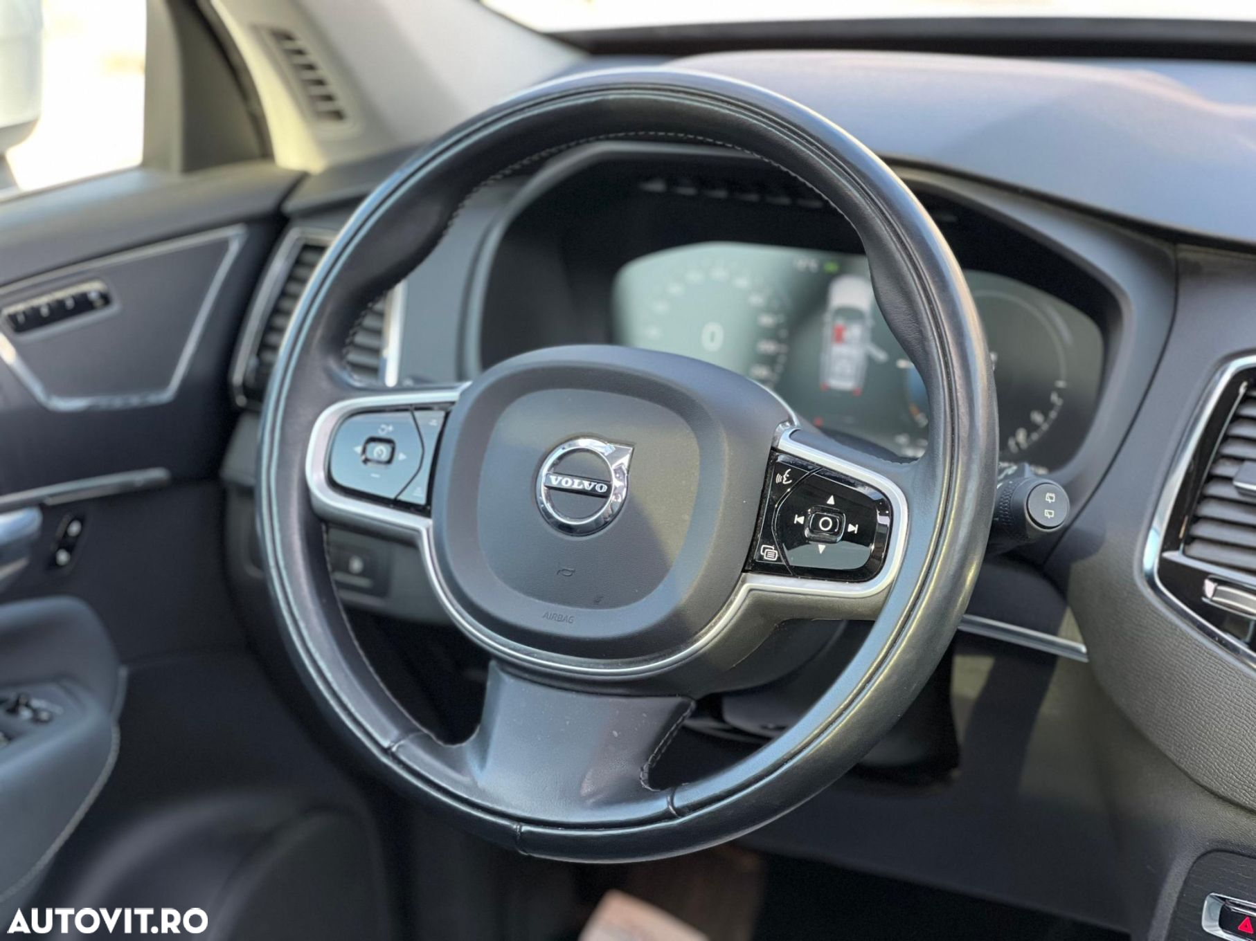 Volvo XC 90 T8 AWD Recharge Geartronic Inscription Expression - 9