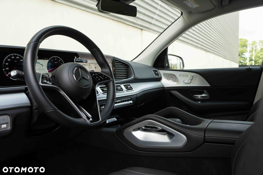 Mercedes-Benz GLE - 13