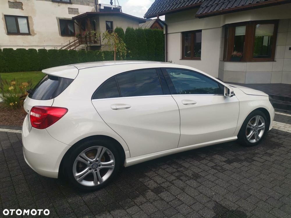 Mercedes-Benz Klasa A 180 d 7G-DCT - 3