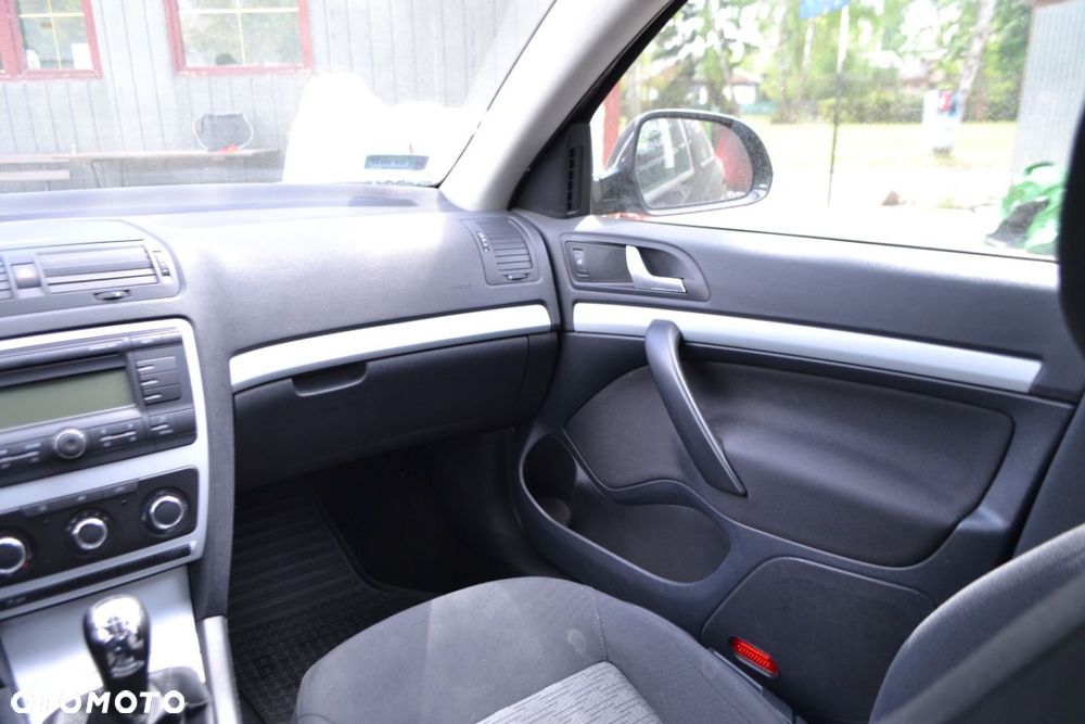 Skoda Octavia - 10