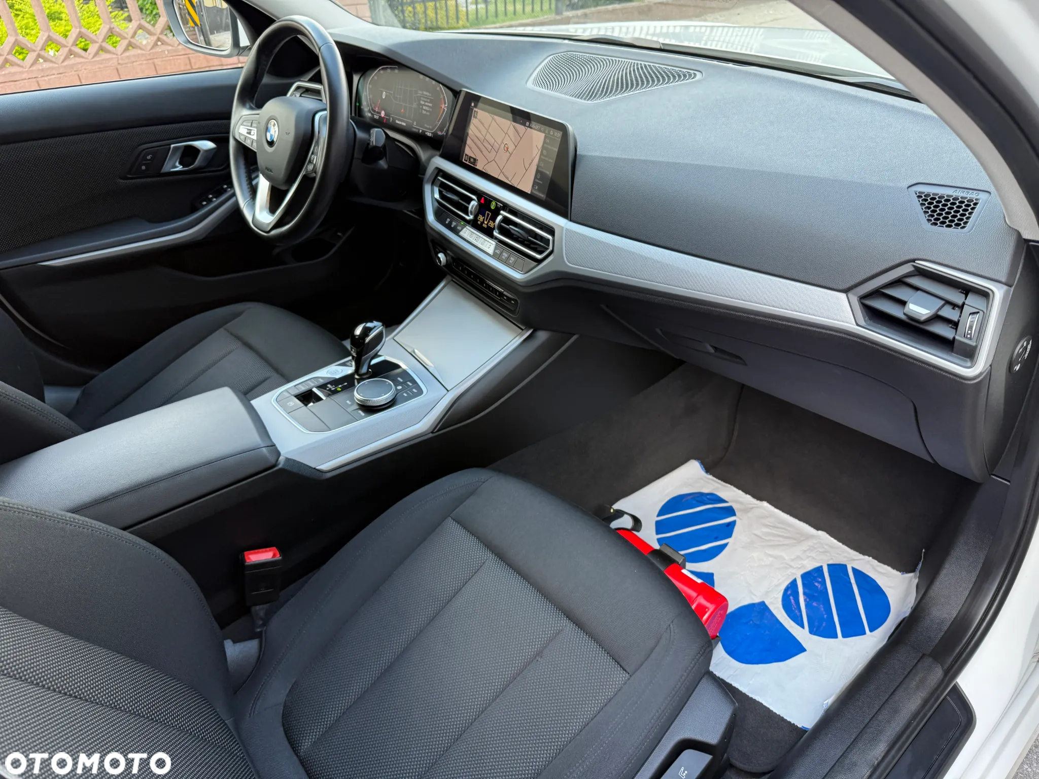BMW Seria 3 318i Advantage - 12