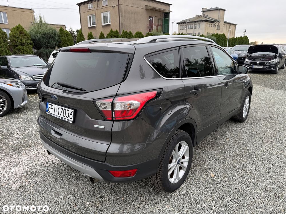 Ford Kuga 1.5 EcoBoost 2x4 Titanium - 20