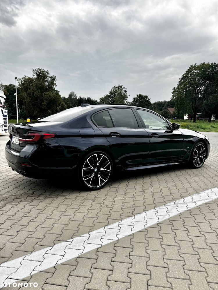 BMW Seria 5 545e xDrive M Sport Edition - 4