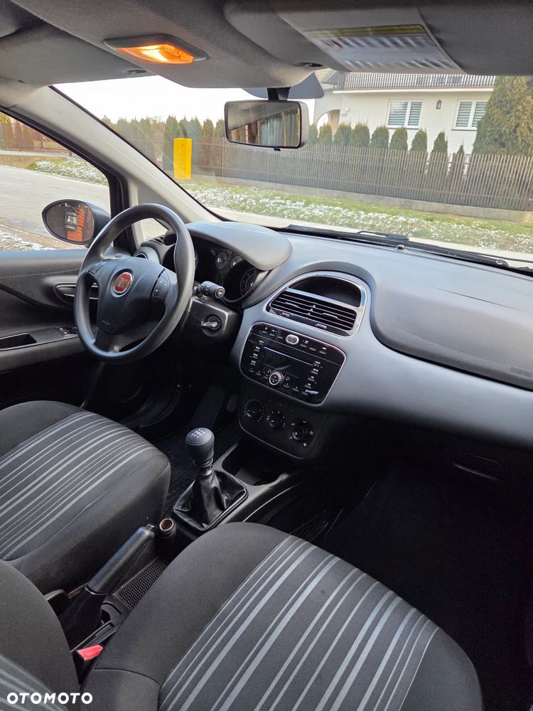 Fiat Punto Evo 1.2 8V Dynamic - 31