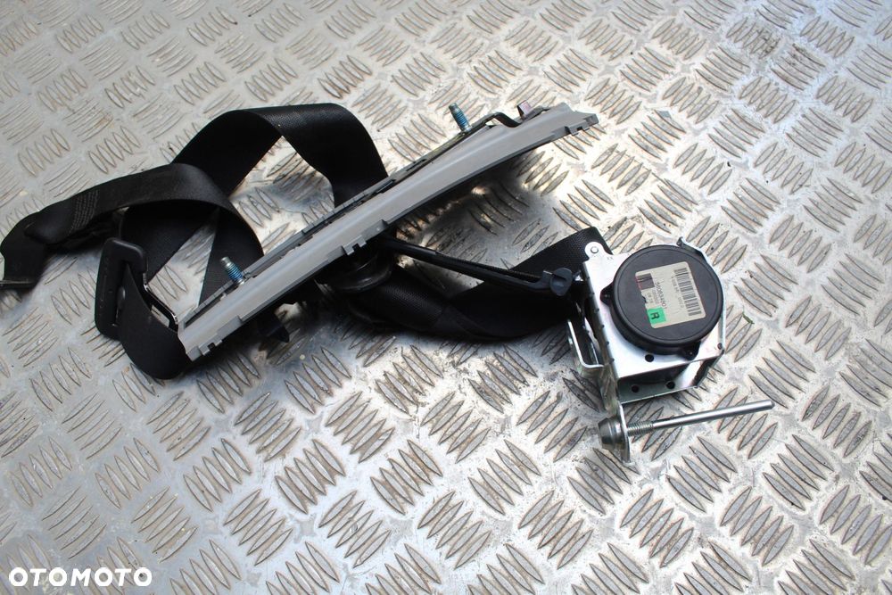 PAS BEZPIECZEŃSTWA PRAWY PRZÓD OPEL ASTRA H - 2