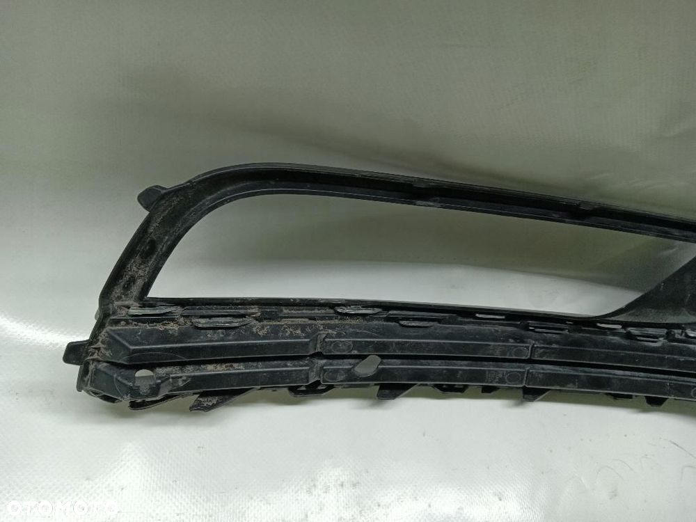 KRATKA ZDERZAKA LEWY PRZÓD VW PASSAT B7 3AA853665 - 3