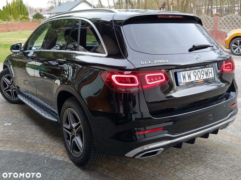 Mercedes-Benz GLC 200 d 4Matic 9G-TRONIC AMG Line - 16