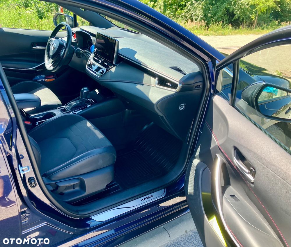 Toyota Corolla 1.8 Hybrid Executive - 15