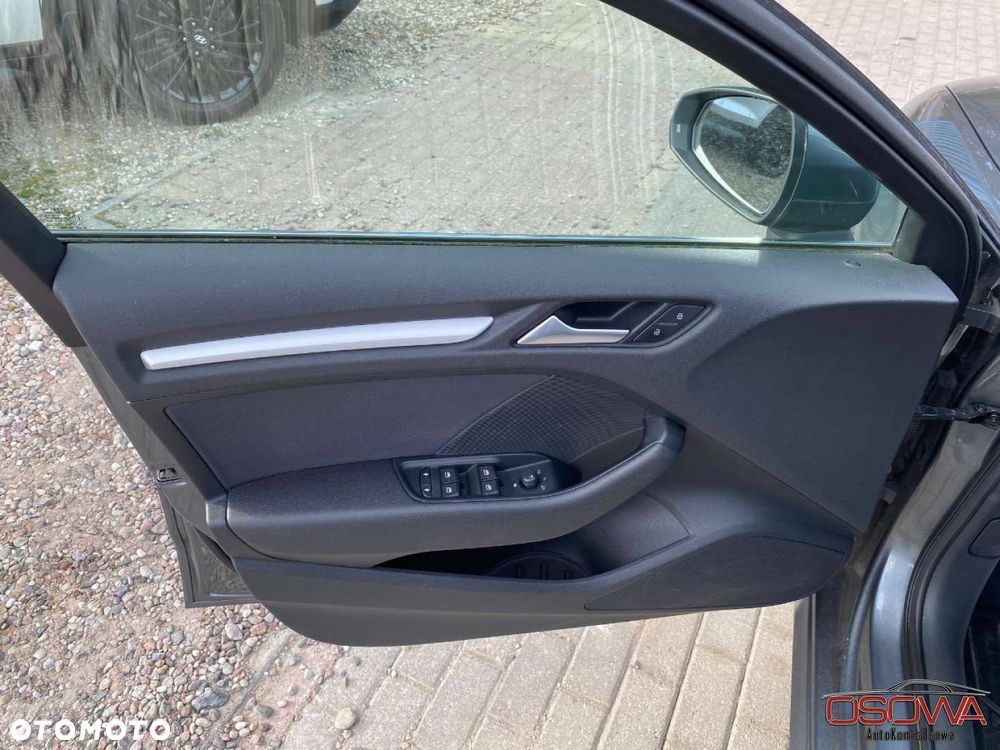 Audi A3 Sportback 1.6 TDI (clean diesel) Attraction - 32