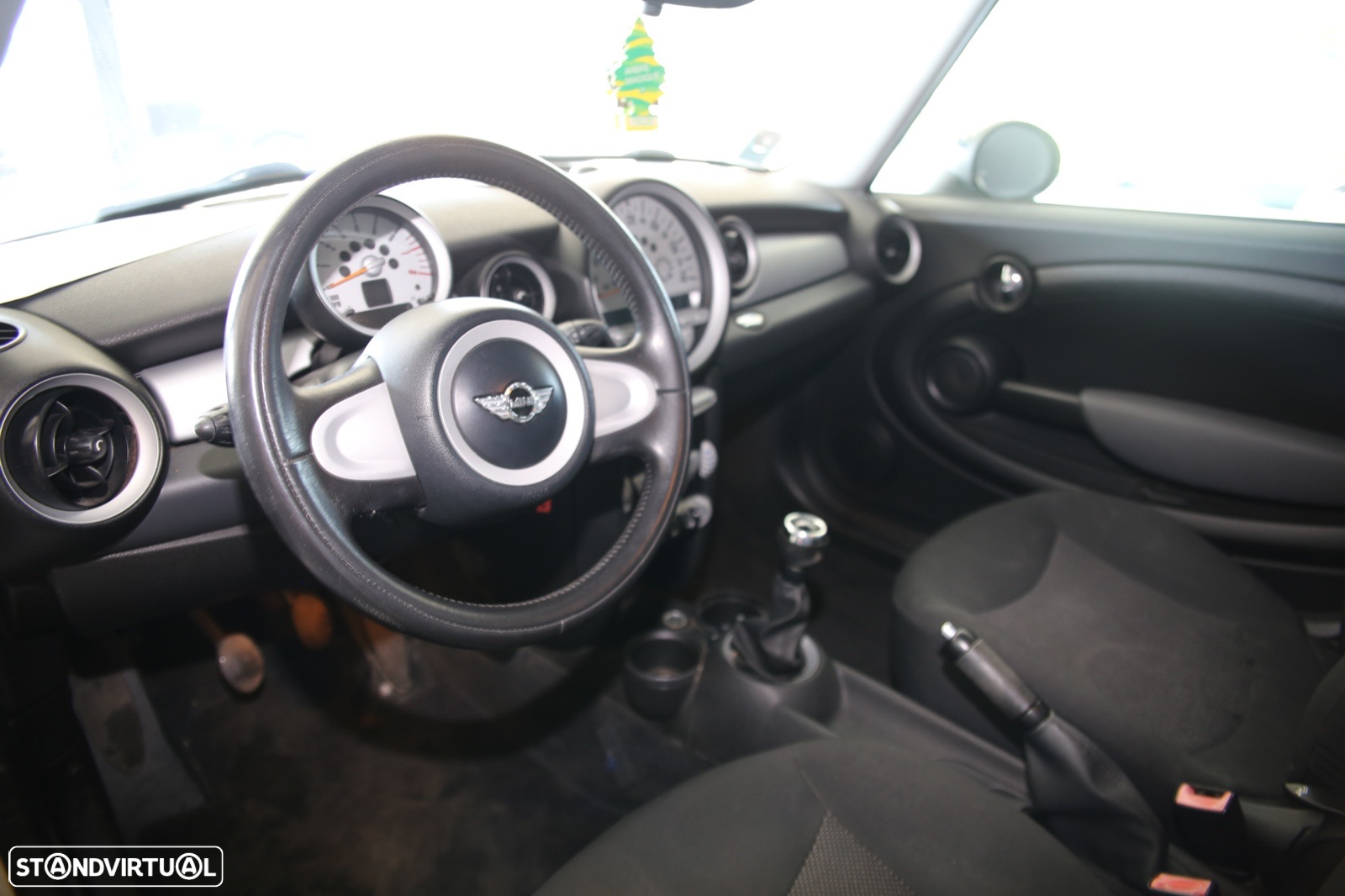 MINI 3 Portas One 1.4 - 9