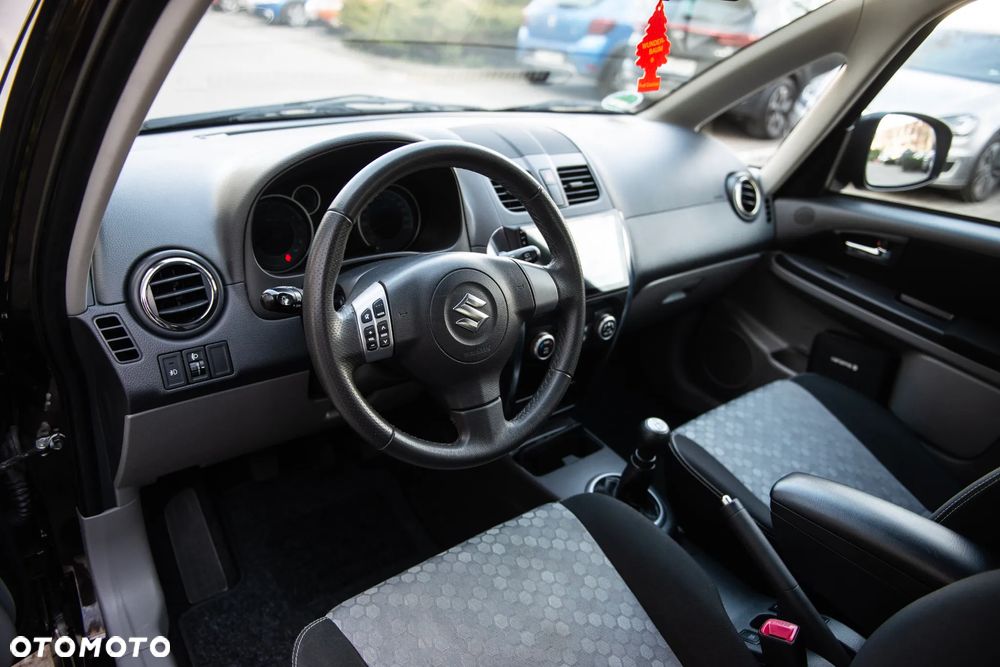 Suzuki SX4 1.6 VVT 4x4 Style - 15