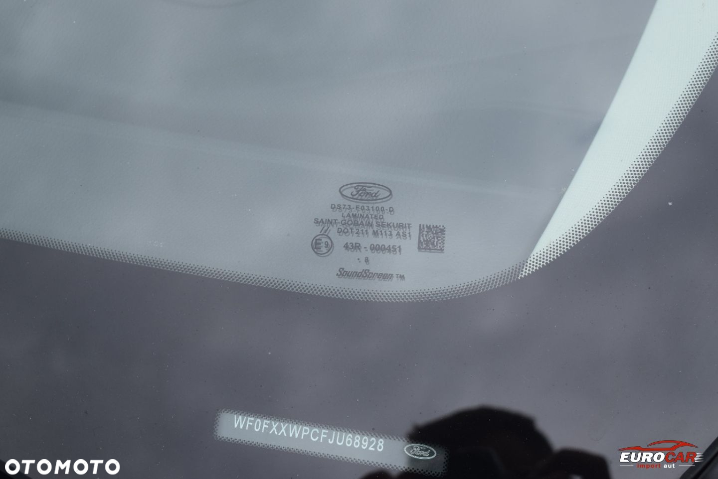 Ford Mondeo - 32