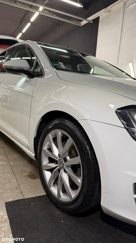 Volkswagen Golf 1.4 TSI BMT Highline - 4