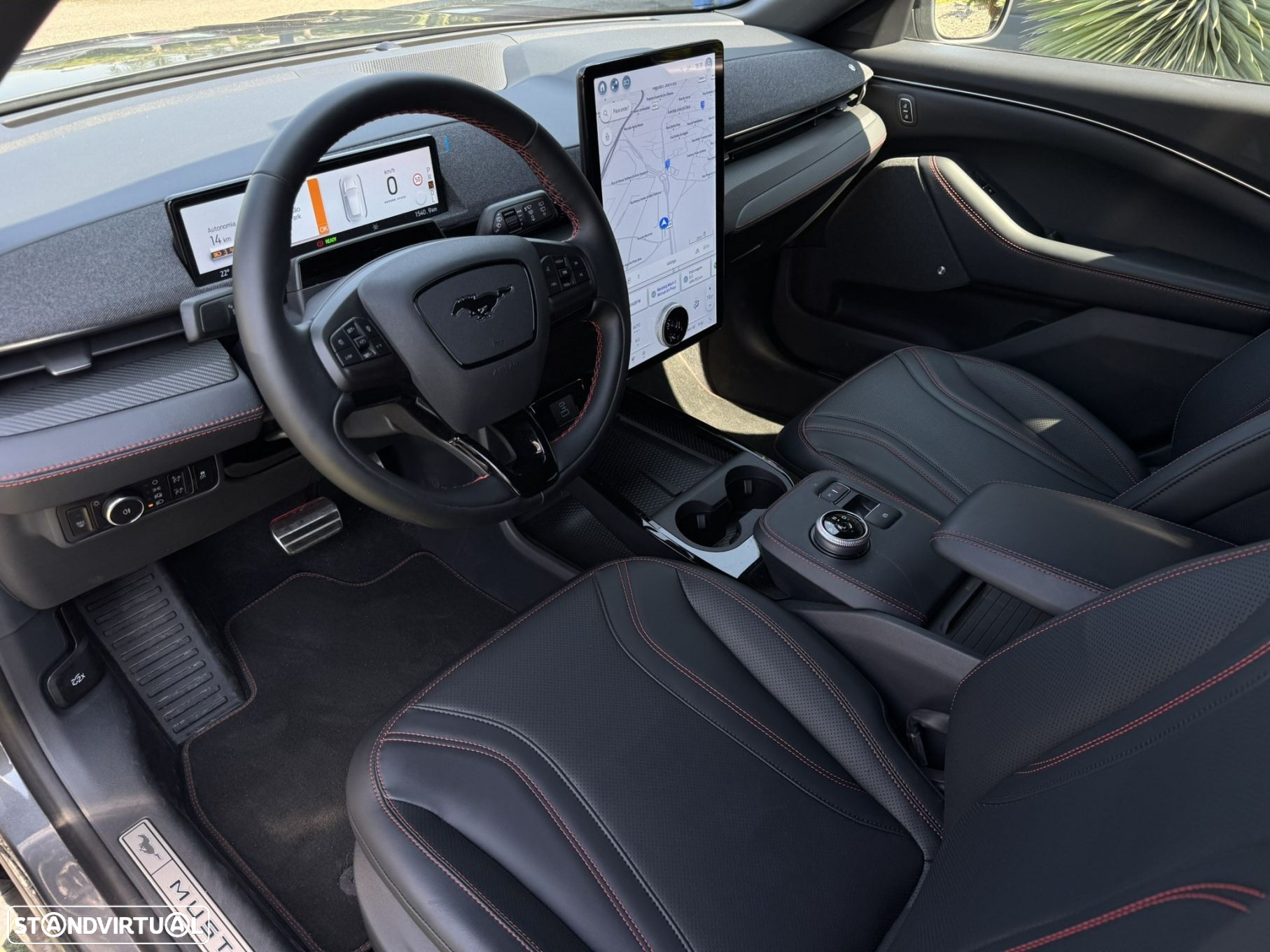 Ford Mustang Mach-E 72.6 kWh Premium AWD - 2